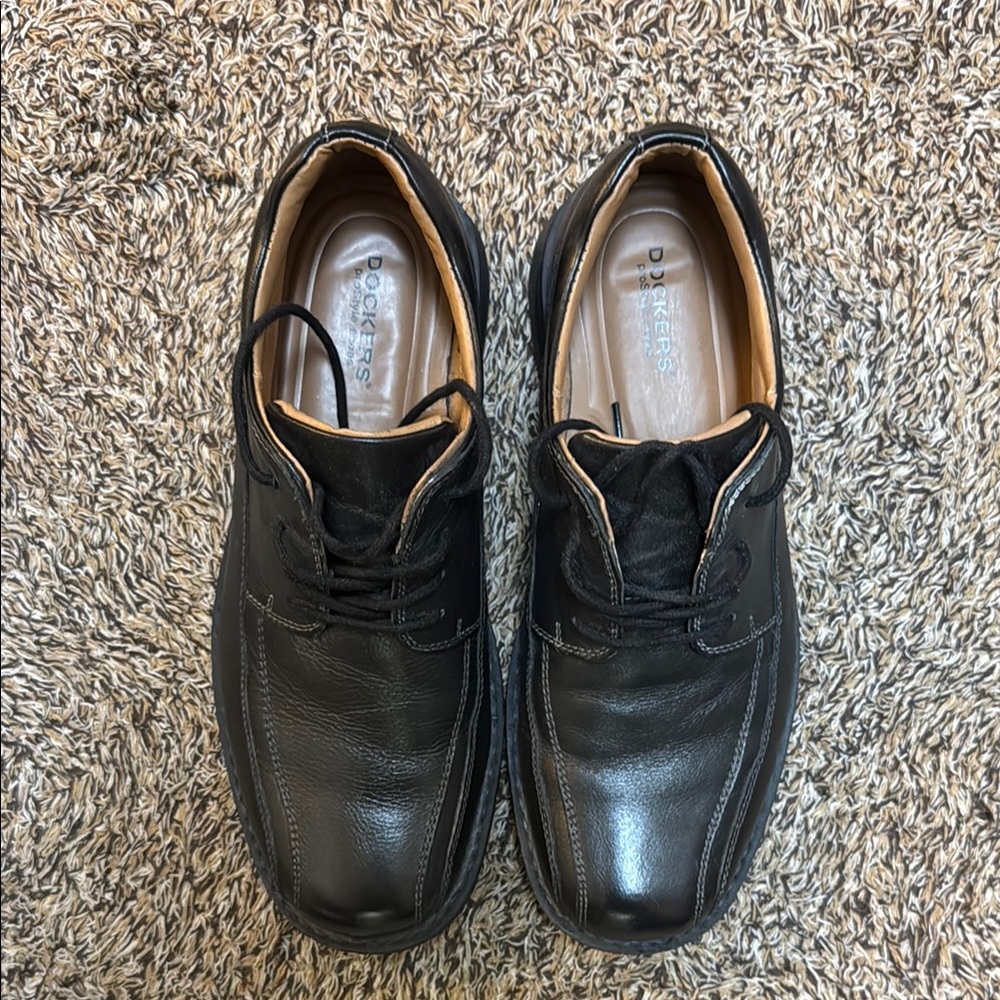 Dockers Black Classic Leather Oxfords